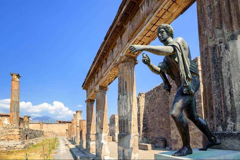 Detalhe de uma escultura em Pompeia 