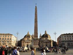 Piazza del Popolo, obelisco egípcio