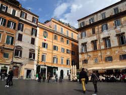 Piazza di Santa María em Trastevere